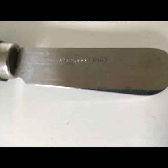 DONATING SOON! Christmas tree topped small spreaders - Picture 4 of 7